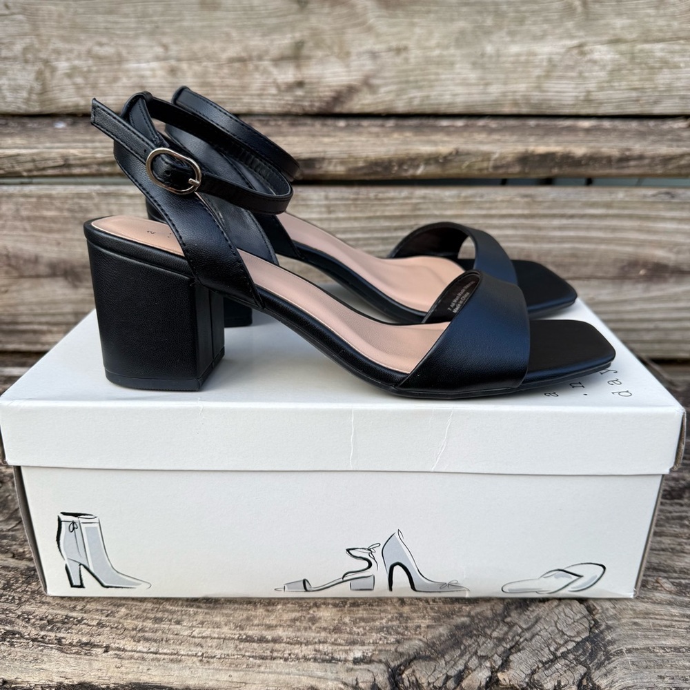 Black Sandals